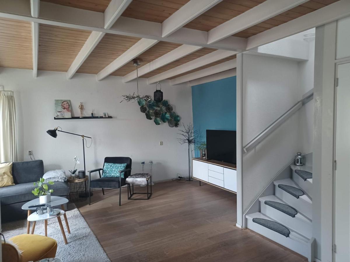 Karakteristiek Huis In Centrum Winsum Met Nieuwe Badkamer Екстер'єр фото