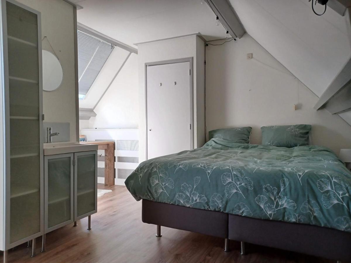Karakteristiek Huis In Centrum Winsum Met Nieuwe Badkamer Екстер'єр фото